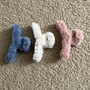 Fluffy fur claw hair pins 3 pieces set new